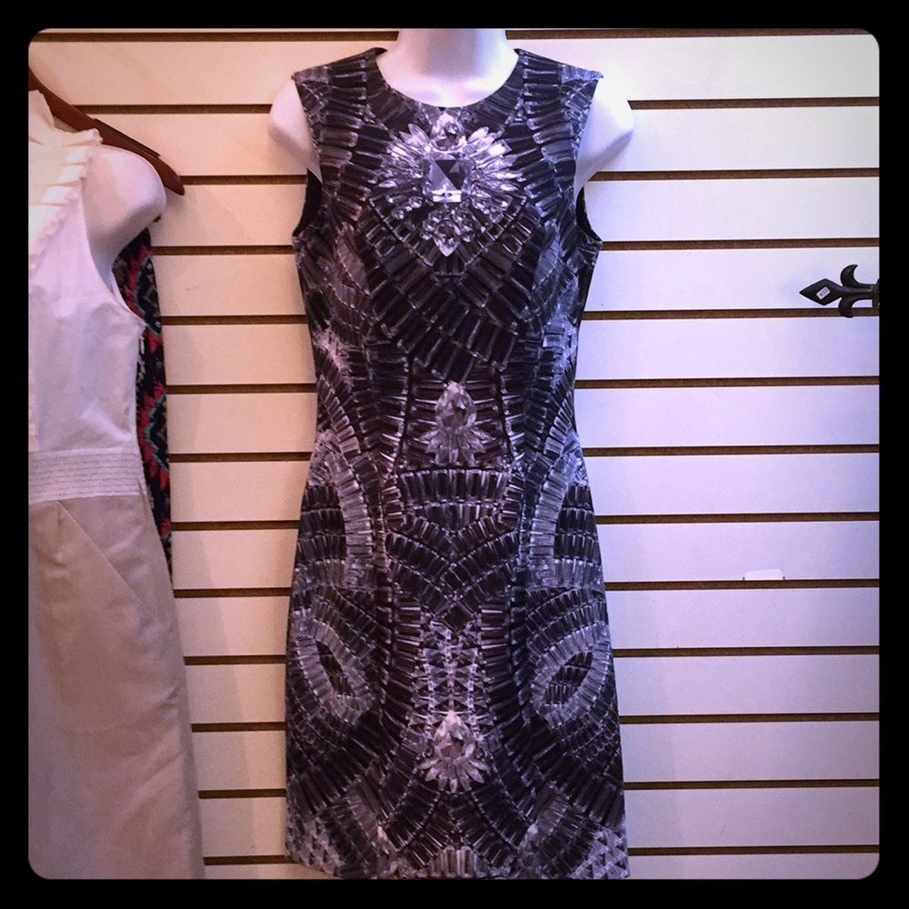H & M Sleeveless Gem Print Dress